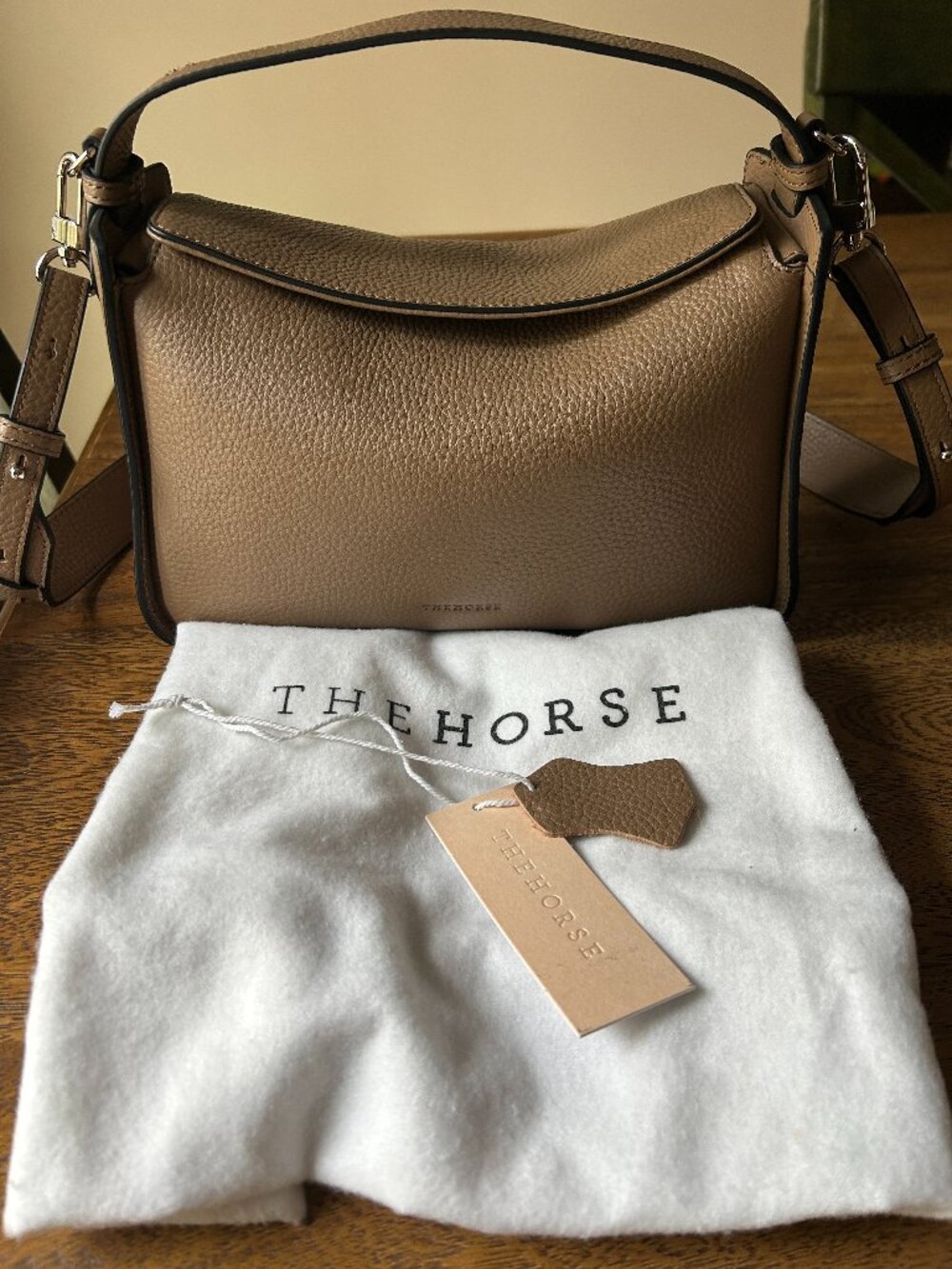 The Horse Clementine - Taupe